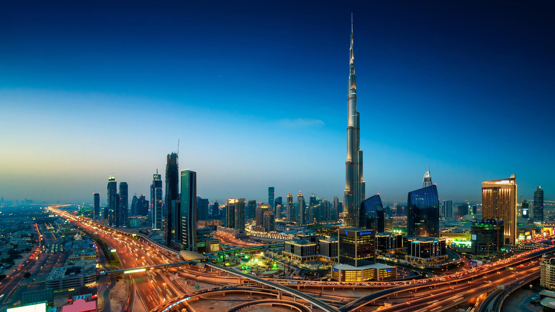 Dubai skyline — business setup in the UAE